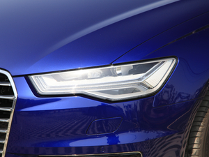 201840 e-tron (x)(ji)^