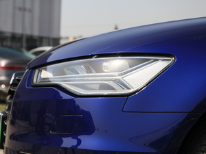 201840 e-tron (x)(ji)^