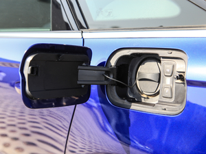 201840 e-tron (x)(ji)^