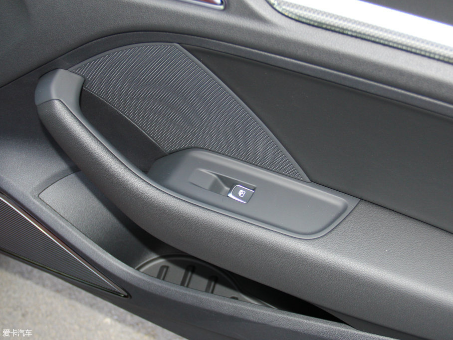 2017WA3 40 TFSI L(fng)