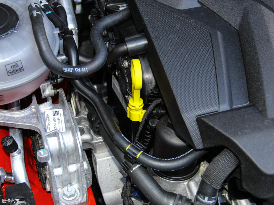 2017?yun)WA3 40 TFSI L(fng)