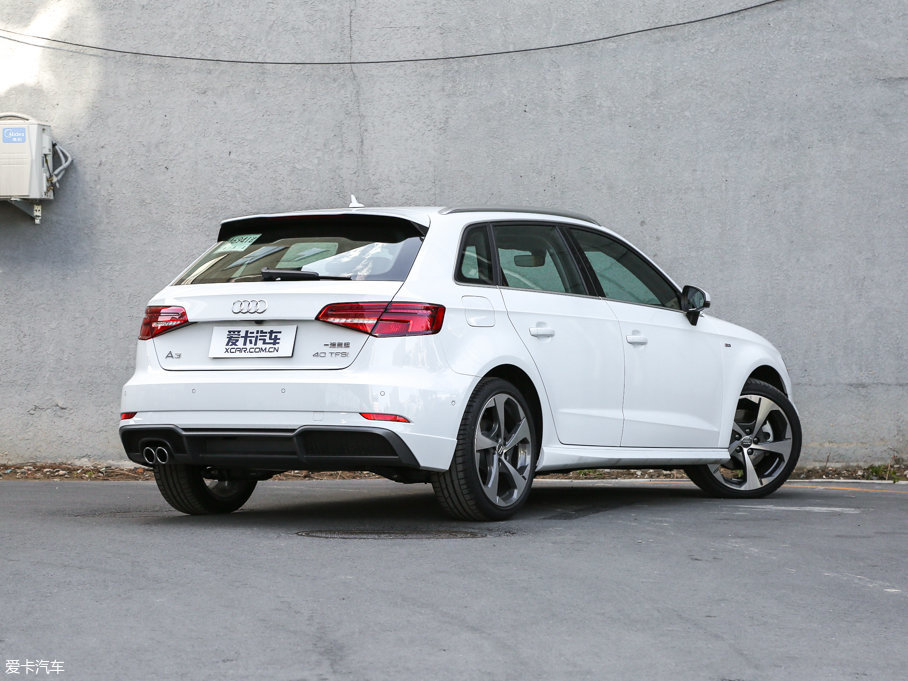 2017WA3 40 TFSI \(yn)