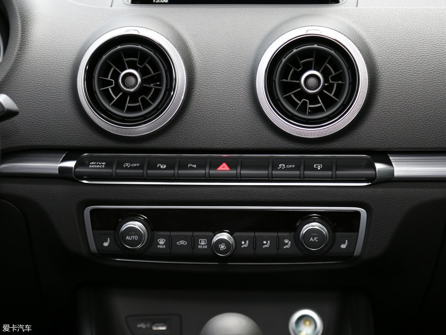 2017?yun)WA3 40 TFSI \(yn)(dng)