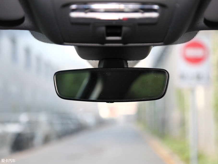 2017?yun)WA3 40 TFSI \(yn)