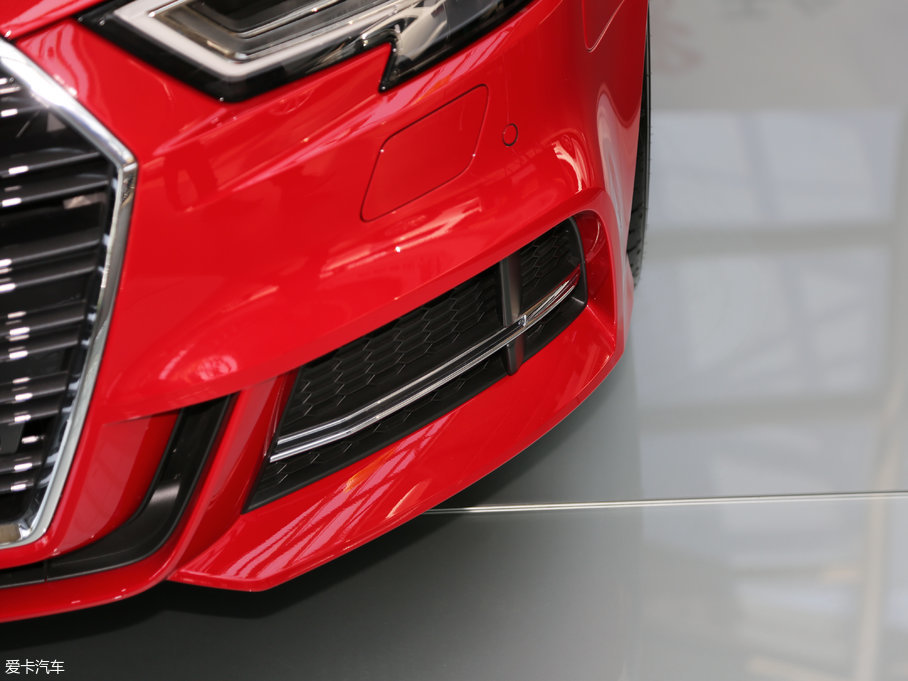 2017?yun)WA3 35 TFSI \(yn)(dng)