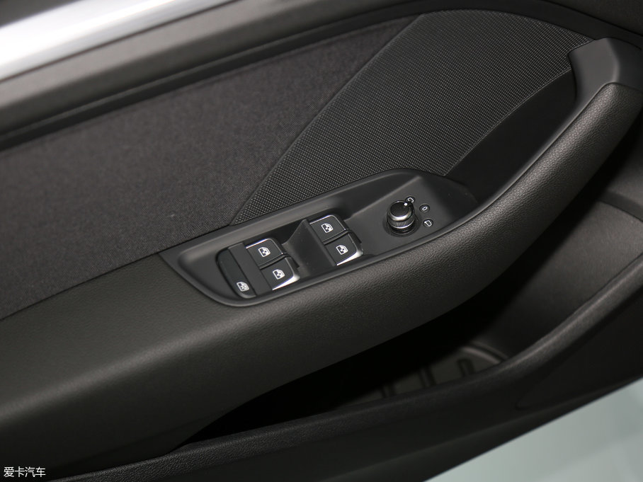 2017WA3 35 TFSI \(yn)