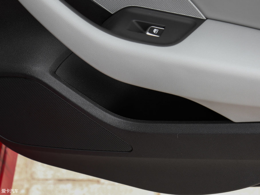 2017?yun)WA3 35 TFSI r(sh)