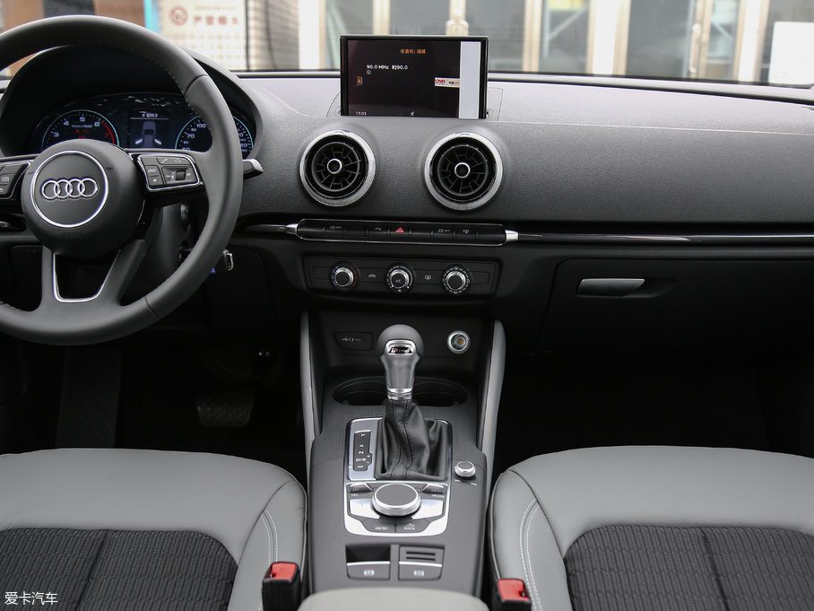 2017?yun)WA3 35 TFSI r(sh)