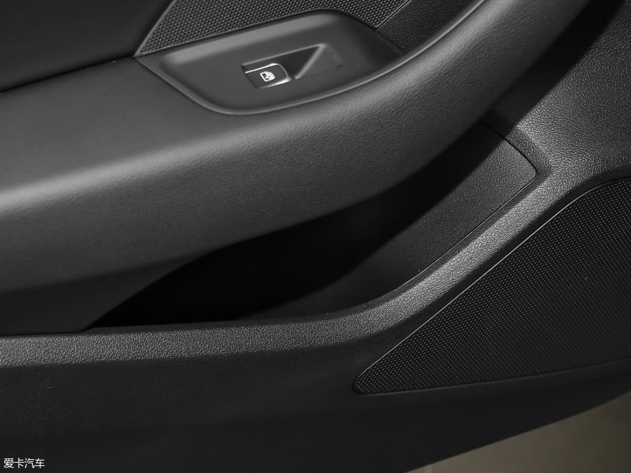 2017?yun)WA3 35 TFSI r(sh)