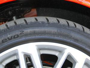 201740 TFSI L ݆̥ߴ