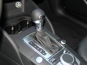 201740 TFSI L(fng) QU