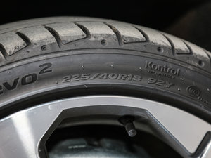 201740 TFSI \ ݆̥ߴ