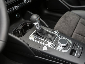 201740 TFSI \(yn)(dng) QU