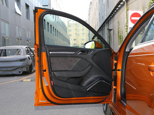 201740 TFSI \ {λ܇T