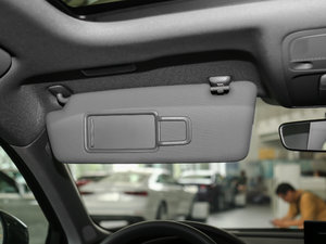 201735 TFSI r ꖰ壨