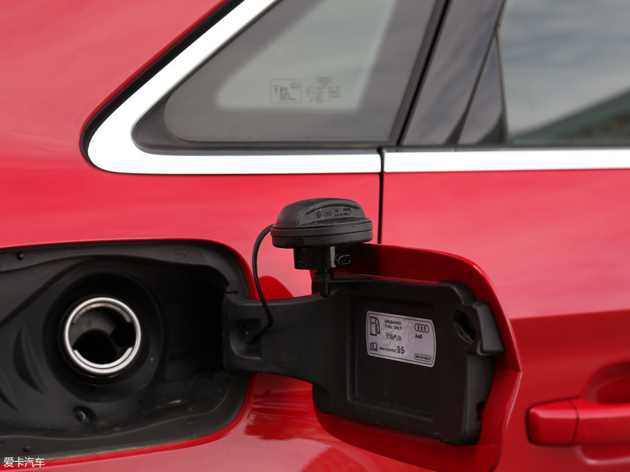 2017WA3 Limousine 40 TFSI \