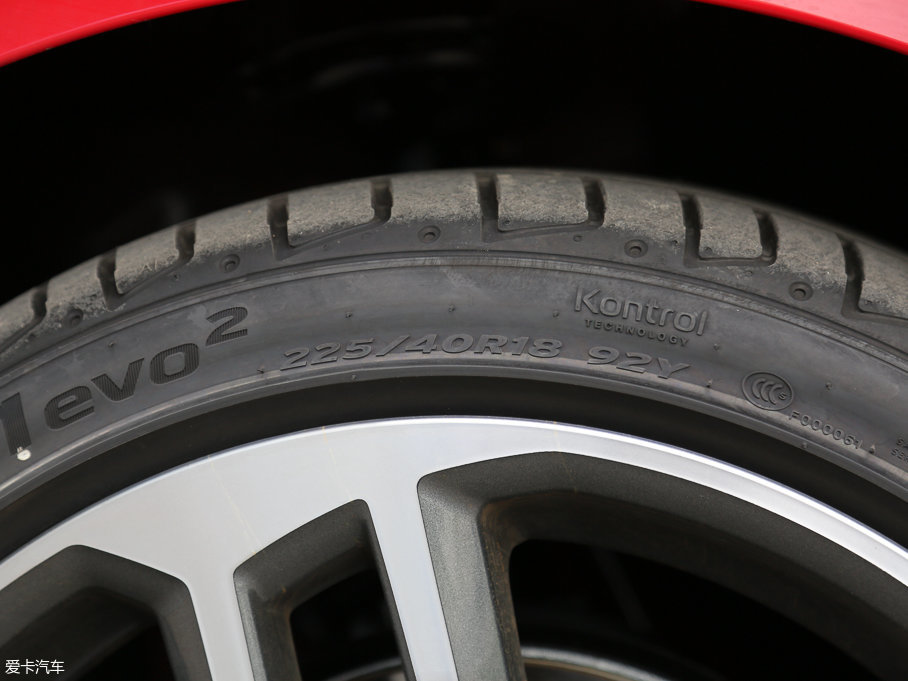 2017WA3 Limousine 40 TFSI \