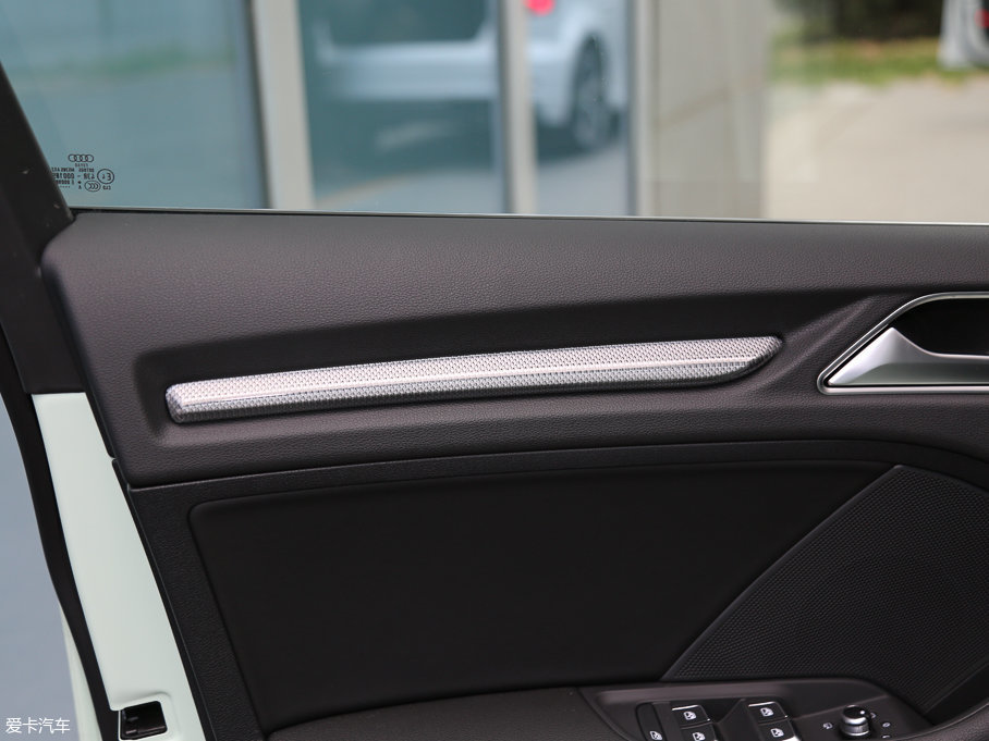 2017WA3 Limousine 40 TFSI L(fng)