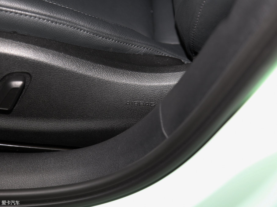 2017WA3 Limousine 40 TFSI L