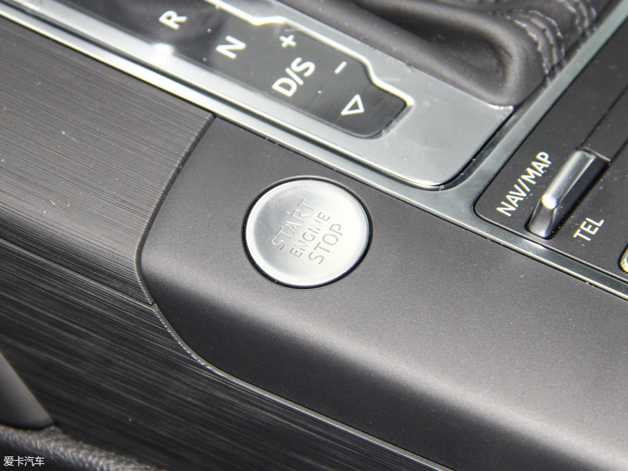 2017WA3 Limousine 40 TFSI \