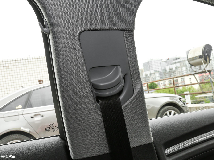 2017WA3 Limousine 40 TFSI L