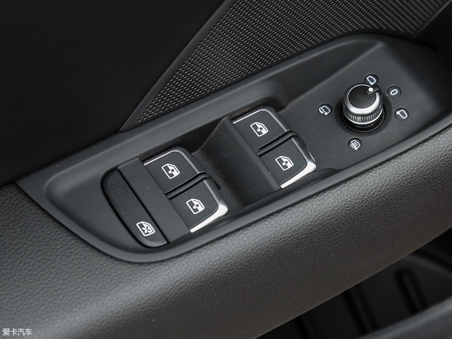 2017WA3 Limousine 40 TFSI L