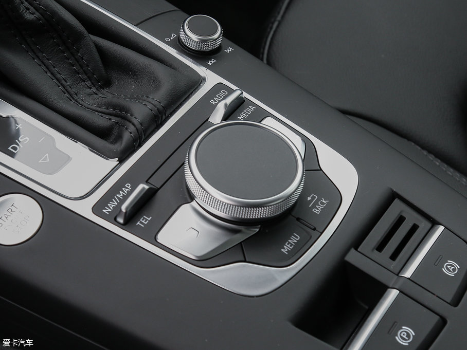 2017WA3 Limousine 40 TFSI L