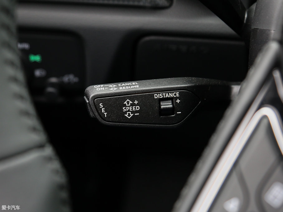 2017WA3 Limousine 40 TFSI L