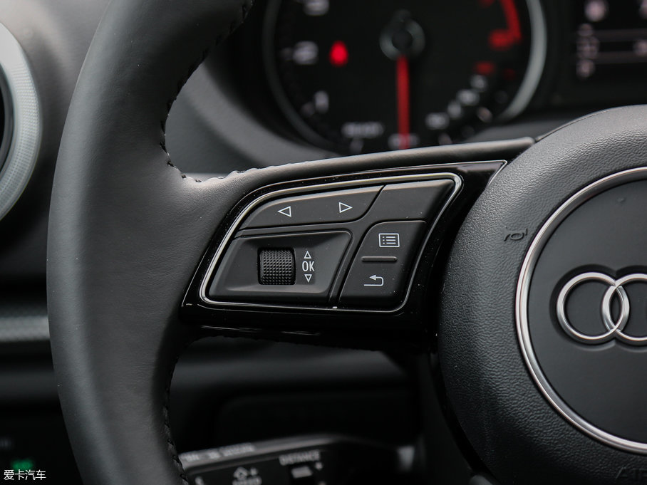 2017WA3 Limousine 40 TFSI L(fng)