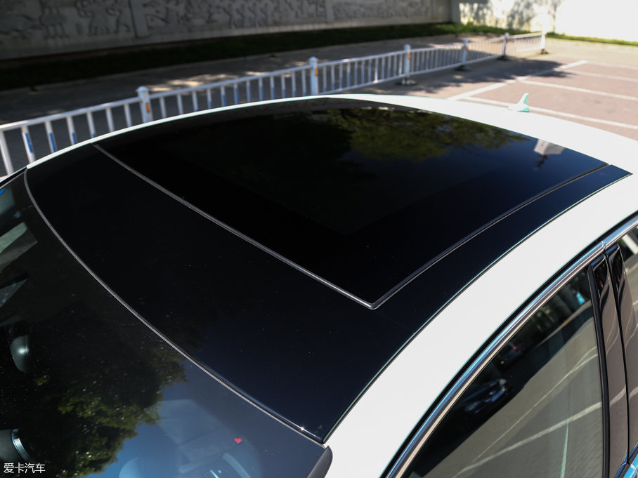 2017WA3 Limousine 40 TFSI \