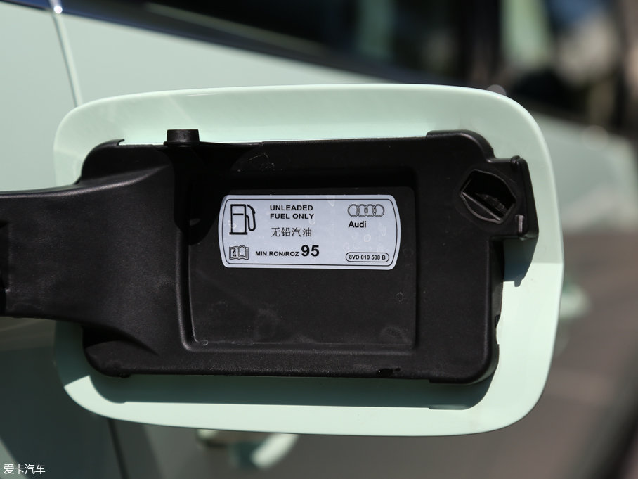 2017WA3 Limousine 40 TFSI \