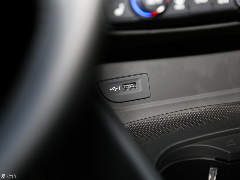 2017WA3 Limousine 40 TFSI \