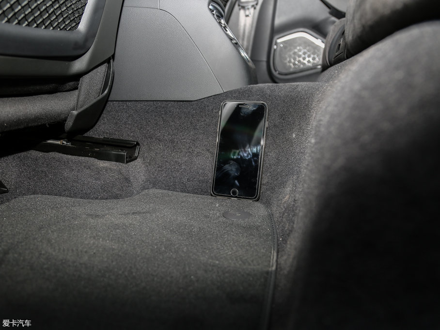 2017WA3 Limousine 40 TFSI \