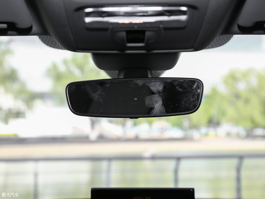 2017WA3 Limousine 40 TFSI \