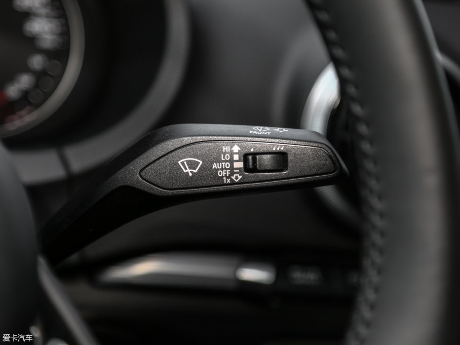 2017WA3 Limousine 40 TFSI \(yn)