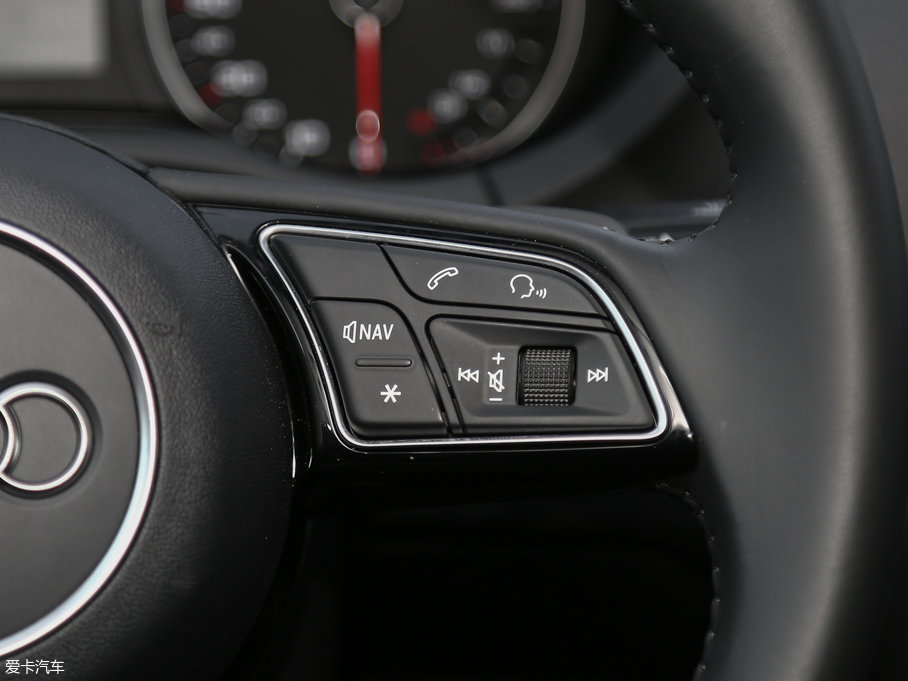 2017WA3 Limousine 40 TFSI \