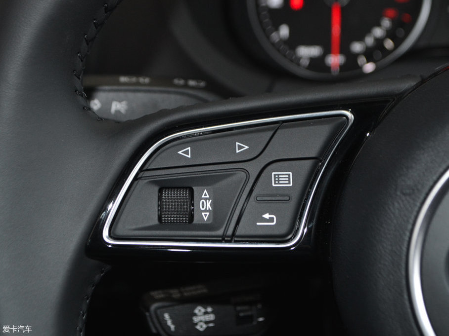 2017WA3 Limousine 35 TFSI L