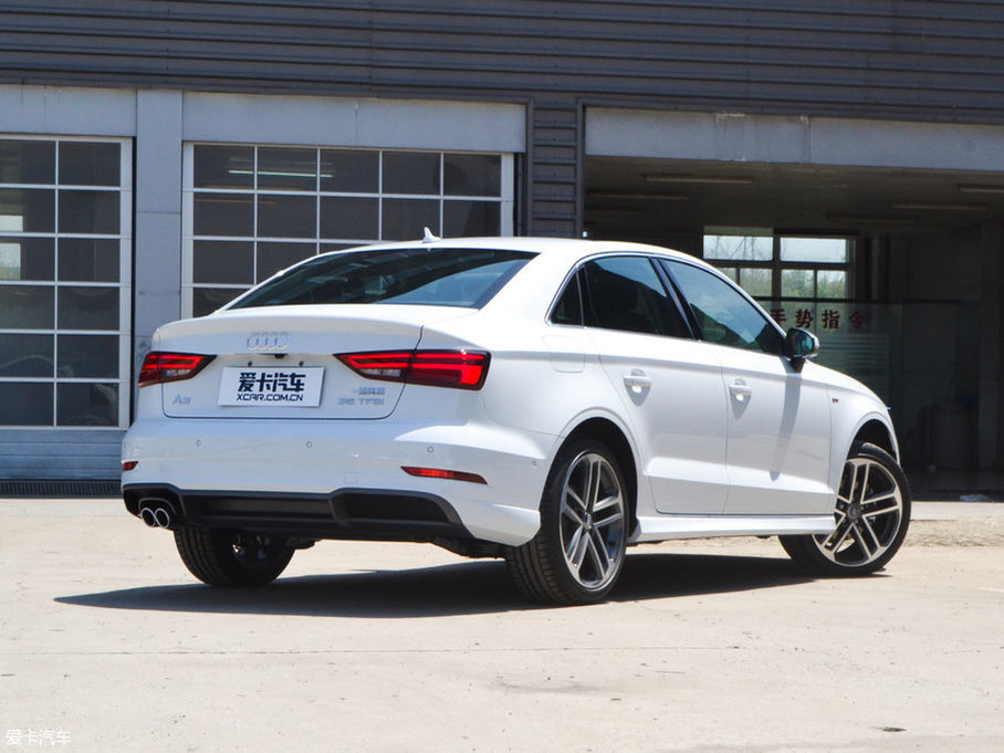 2017WA3 Limousine 35 TFSI \(yn)