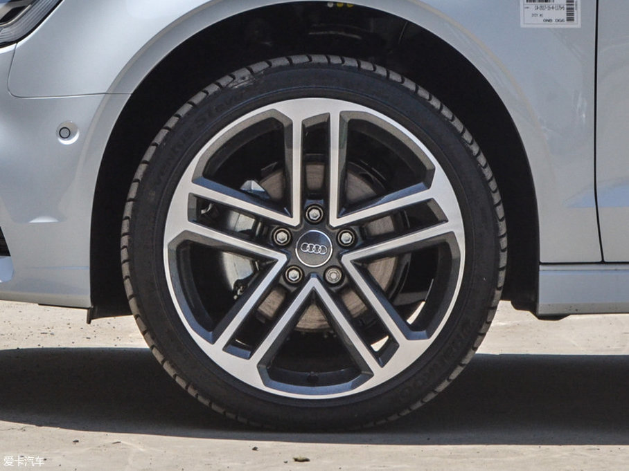 2017?yun)WA3 Limousine 35 TFSI \(yn)(dng)