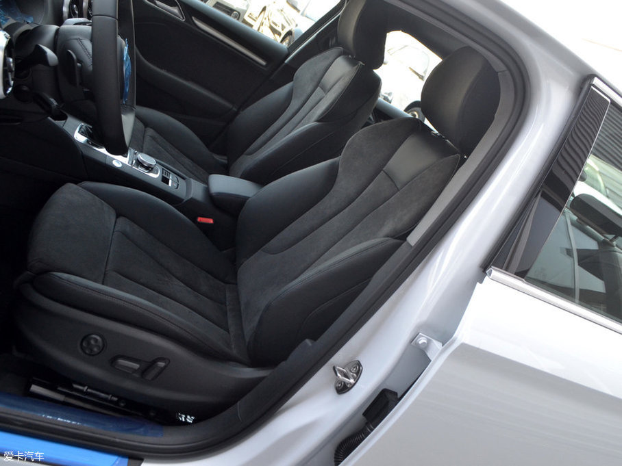 2017WA3 Limousine 35 TFSI \