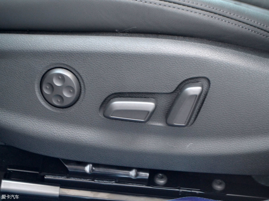 2017WA3 Limousine 35 TFSI \