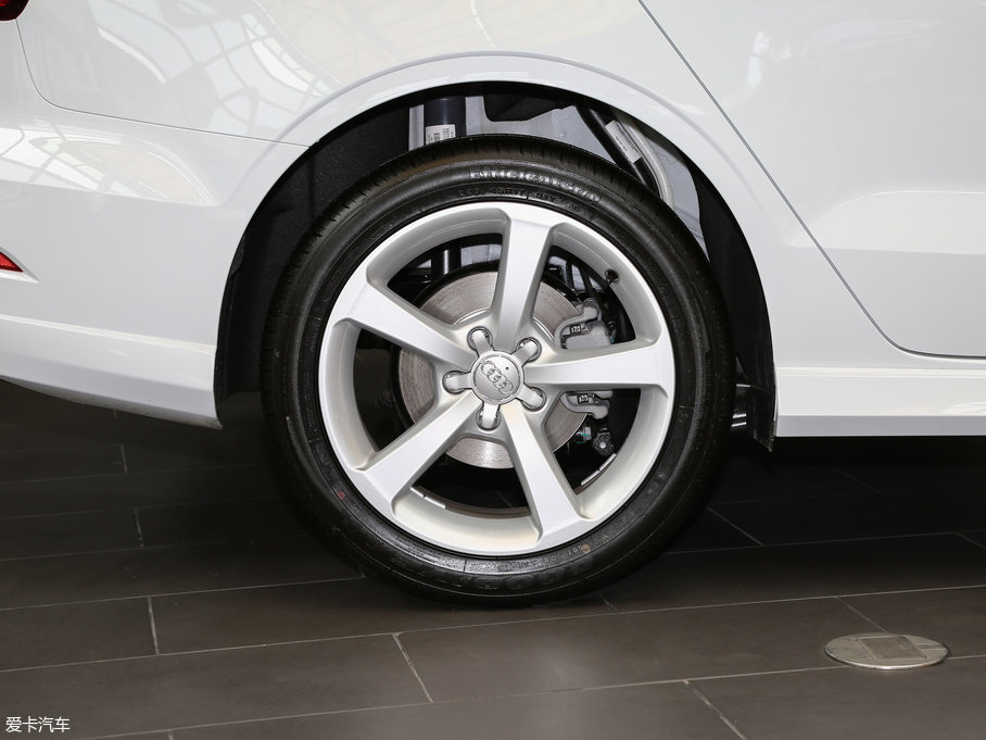 2017WA3 Limousine 35 TFSI r