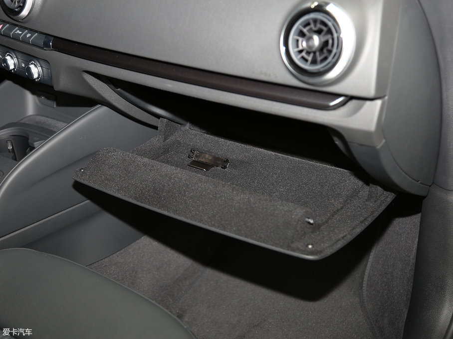 2017WA3 Limousine 35 TFSI r