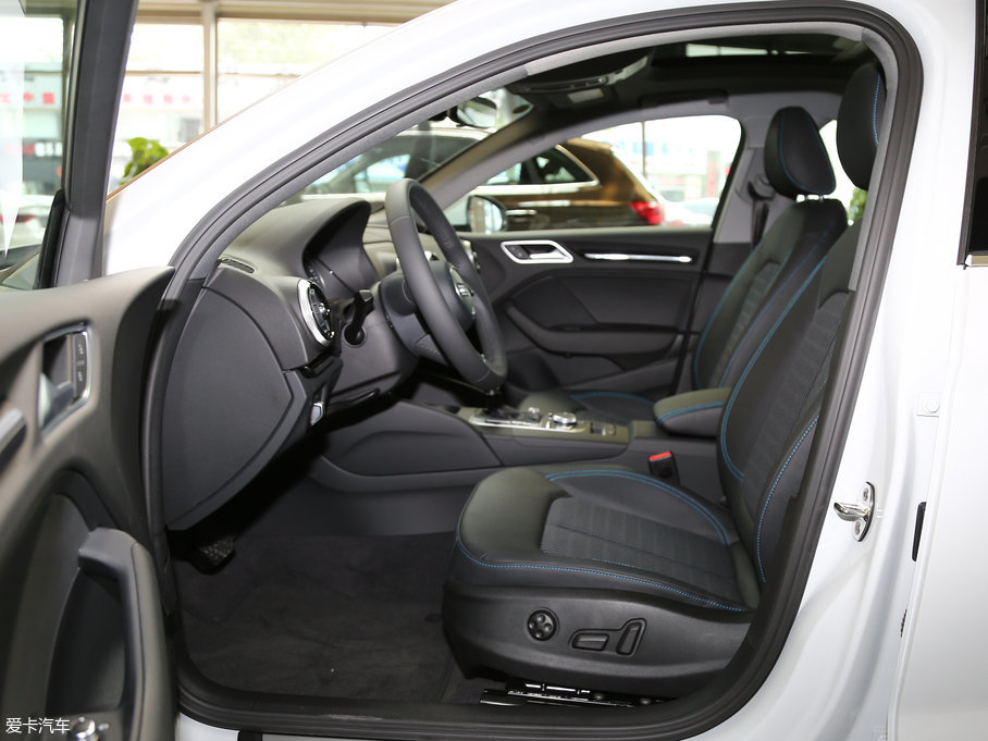 一汽-大眾奧迪2017款奧迪A3三廂