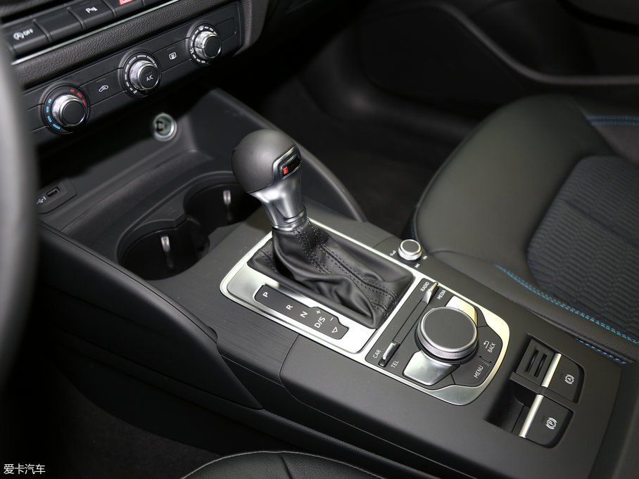 一汽-大眾奧迪2017款奧迪A3三廂