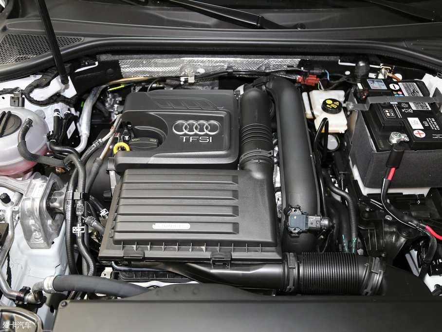 2017WA3 Limousine 35 TFSI r