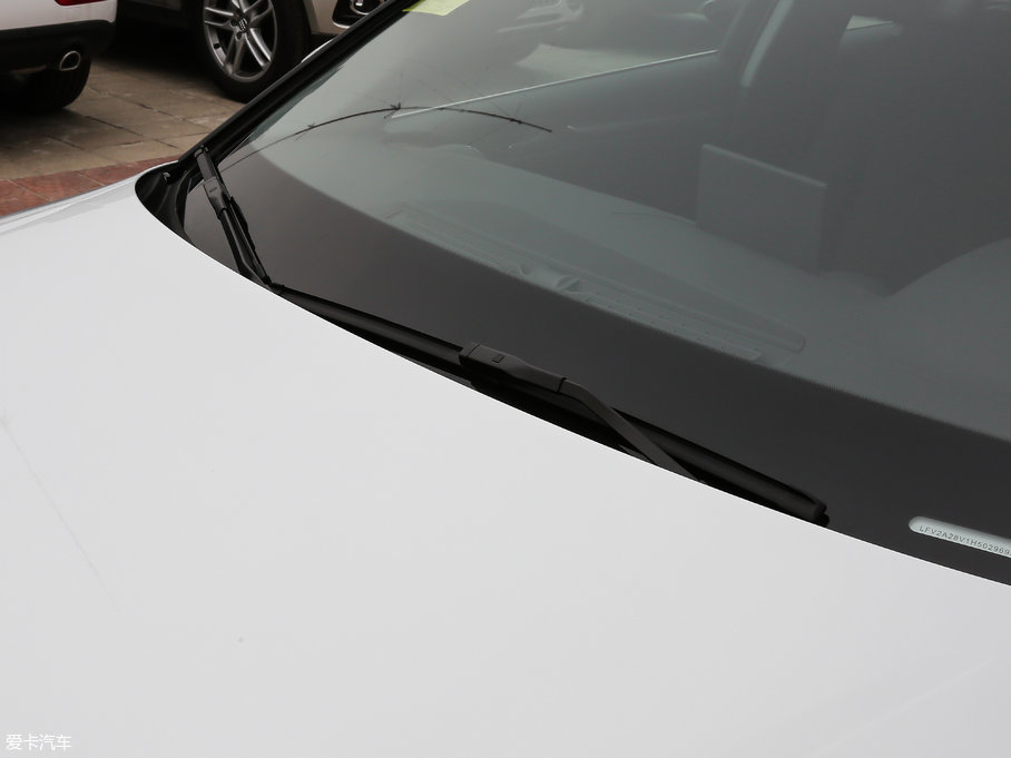 2017WA3 Limousine 35 TFSI M(jn)ȡ