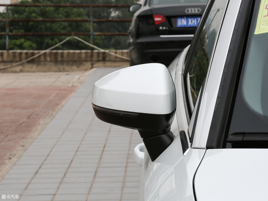 2017WA3 Limousine 35 TFSI Mȡ