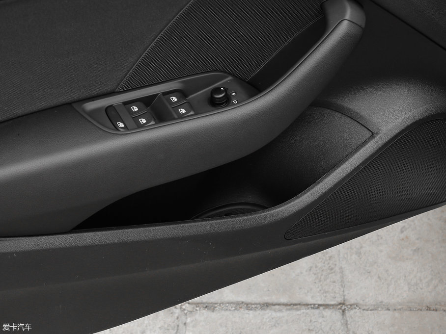 2017WA3 Limousine 35 TFSI Mȡ