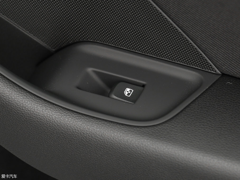 2017WA3 Limousine 35 TFSI Mȡ